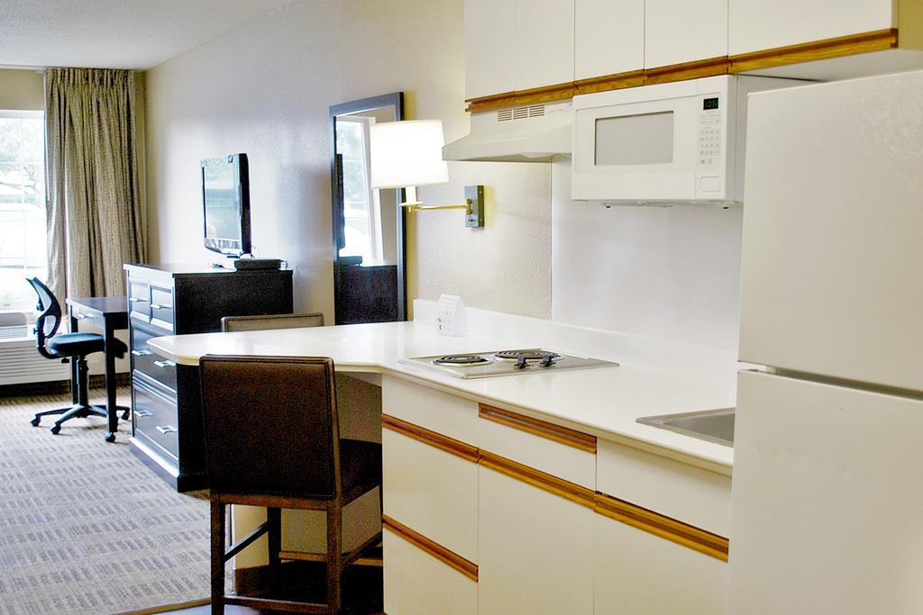 Extended Stay America Suites - Philadelphia - Horsham - Dresher Rd מראה חיצוני תמונה